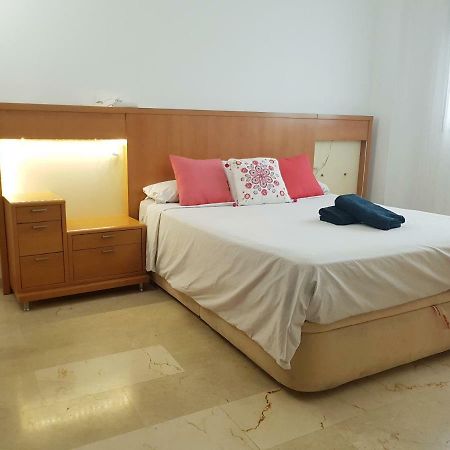 Bel appartement au centre ville et de la plage Ceuta Extérieur photo